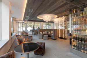 Gallery image of Hotel Rosengarten in Madonna di Campiglio