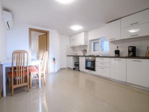 Fotografia z galérie ubytovania Elegant Holiday Home in Privlakaw with Garden v Privlake