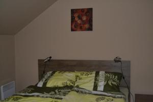 Posteľ alebo postele v izbe v ubytovaní Apartmán Karolinka 109