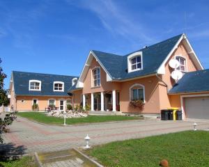 Gedung tempat rumah liburan berlokasi