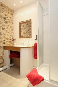 Kúpeľňa v ubytovaní Chambres d'Hôtes Léone Haute