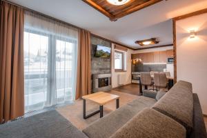 A seating area at Apartmany Krasvill