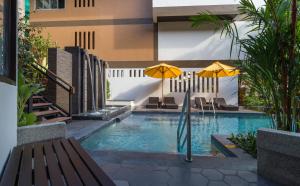 Бассейн в Aonang Princeville Villa Resort & Spa - GHA WellHotel-Halal Certified, Krabi, Thailand или поблизости