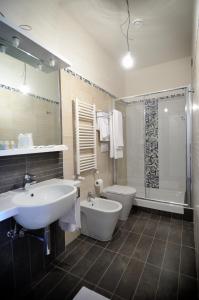 Hotel Star tesisinde bir banyo