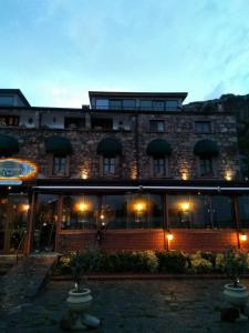 Zgradba, v kateri se nahaja hotel