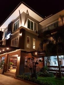 Foto da galeria de Hotela Boutique Resort em Suphan Buri