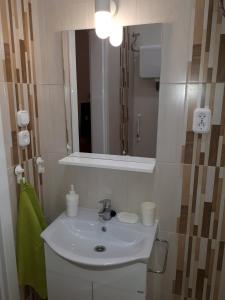 Kúpeľňa v ubytovaní Melinda Apartment