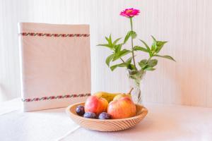 Jedzenie w gospodarstwie agroturystycznym lub w pobliżu