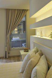 A seating area at Alexandros Studios