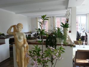 海伦娜酒店餐厅或其他用餐的地方