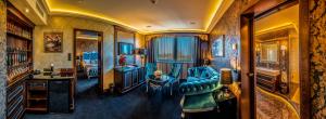 Istumisnurk majutusasutuses Hotel Délibáb