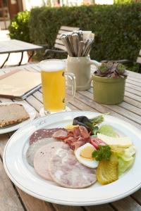 Gallery image of Flair Hotel Gasthof zum Hirsch in Hayingen