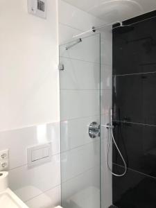 Koupelna v ubytování Strandapartment Meeresrauschen Prora Binz EG