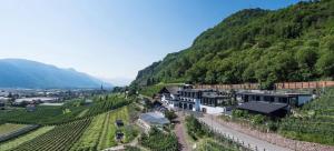 A bird's-eye view of Garni Hotel Katzenthalerhof