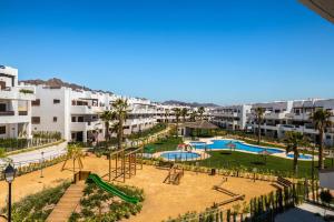Bazén v ubytovaní Apartment Aguacate alebo v jeho blízkosti