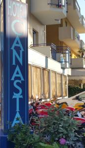 A balcony or terrace at Hotel Canasta