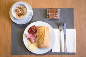 Essen im Hotel oder in der Nähe
