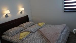 Letto o letti in una camera di Rondović Apartmani - Durmitor
