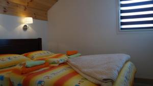 Letto o letti in una camera di Rondović Apartmani - Durmitor