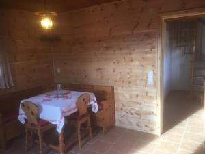 Zdjęcie z galerii obiektu Zirben Troadkasten w mieście Liebenfels