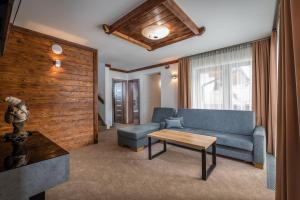 A seating area at Apartmany Krasvill