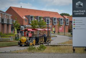 Bygningen som ferieparken ligger i