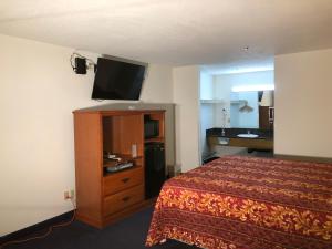Gallery image of Luxury Inn in Norwalk