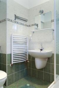 Kúpeľňa v ubytovaní Magyar Apartman
