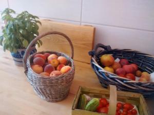 Jídlo v apartmánu nebo okolí + 15 fotografií