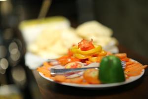 Comida en o cerca de este hotel