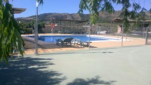 Bazén v ubytovaní Apartamentos Rurales Las Colinas alebo v jeho blízkosti