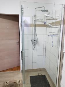 Stabel Zimmervermietung tesisinde bir banyo