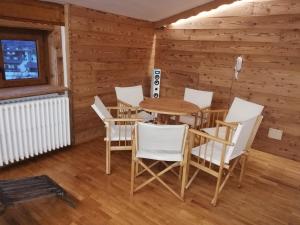 Foto dalla galleria di Hotel Holiday Debili a Sauze d'Oulx