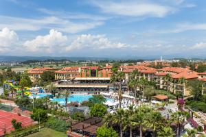Bazén v ubytování Alba Resort Hotel - Ultra All Inclusive nebo v jeho okolí