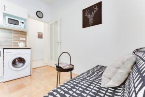 Kuchyňa alebo kuchynka v ubytovaní Apartment Alex