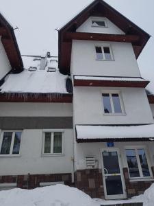 Budova, v ktorej sa apartmán nachádza