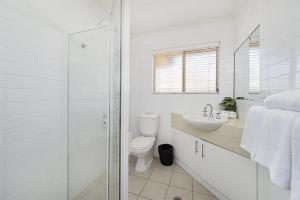 Koupelna v ubytování Seabreeze 4 on Lawson Street + 5 fotografií