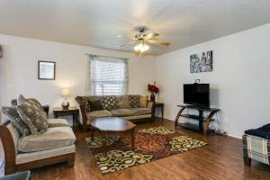 Gallery image of Gray Cloud Townhomes in Meridian