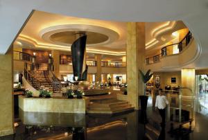 En restaurang eller annat matställe på Shangri-La Kuala Lumpur