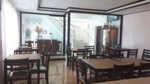 Restoran atau tempat lain untuk makan di Adams View Hotel