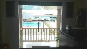 Kolam renang di atau dekat dengan Adams View Hotel