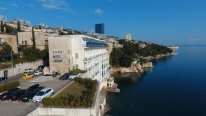 Fotografie z fotogalerie ubytování Hotel Jadran v destinaci Rijeka