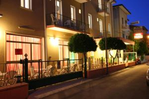 Gallery image of Hotel Parigi in Rimini