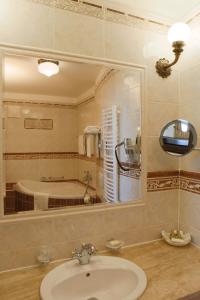 Kúpeľňa v ubytovaní Hotel Vila Livia