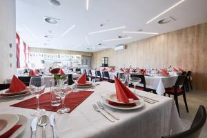 Restaurace v ubytování Penzion U Zámku + 35 fotografií