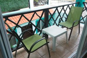 Balkón nebo terasa v ubytování Sea Hawk Suites