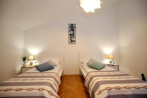 Galeriebild der Unterkunft Apartments Ines in Murter + 84 Fotos