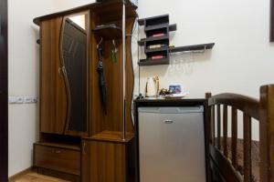 Kuchnia lub aneks kuchenny w obiekcie Gis Guest House