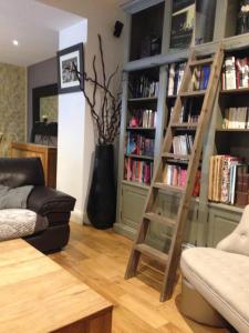 Biblioteket i villaen