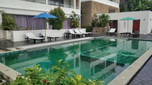 Bazén v ubytování Tranquil Residence 1 - Luxury Apartment nebo v jeho okolí